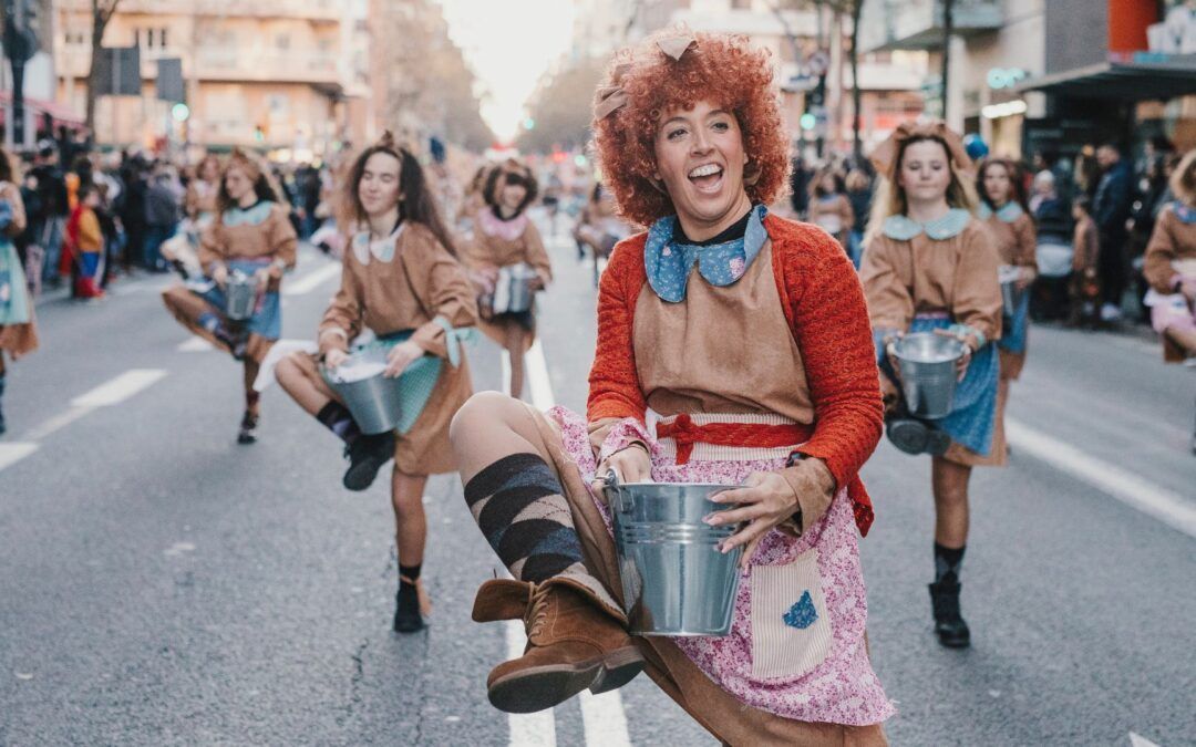 Tot a punt per al Carnaval de Sants!
